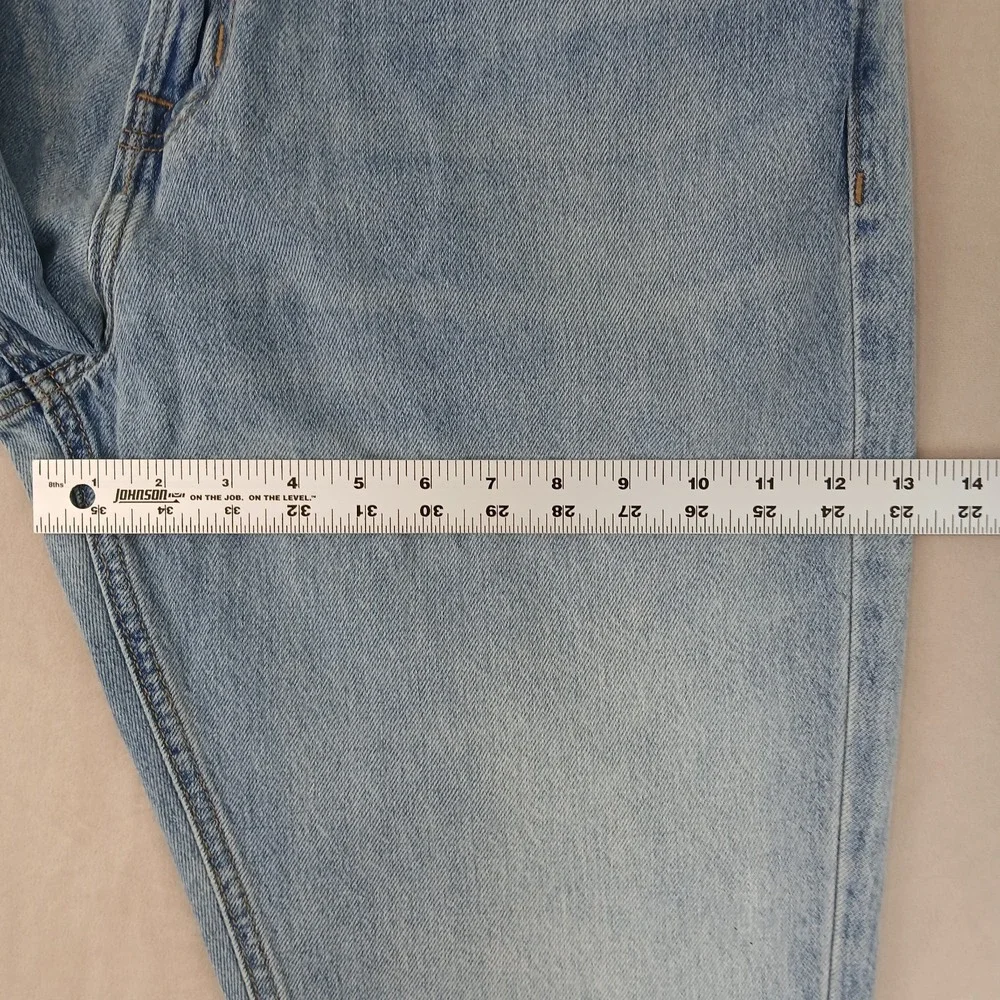 Old Navy 36x32 Mens Jeans Light‎ Wash **Actual 35x26 ** FLAWS